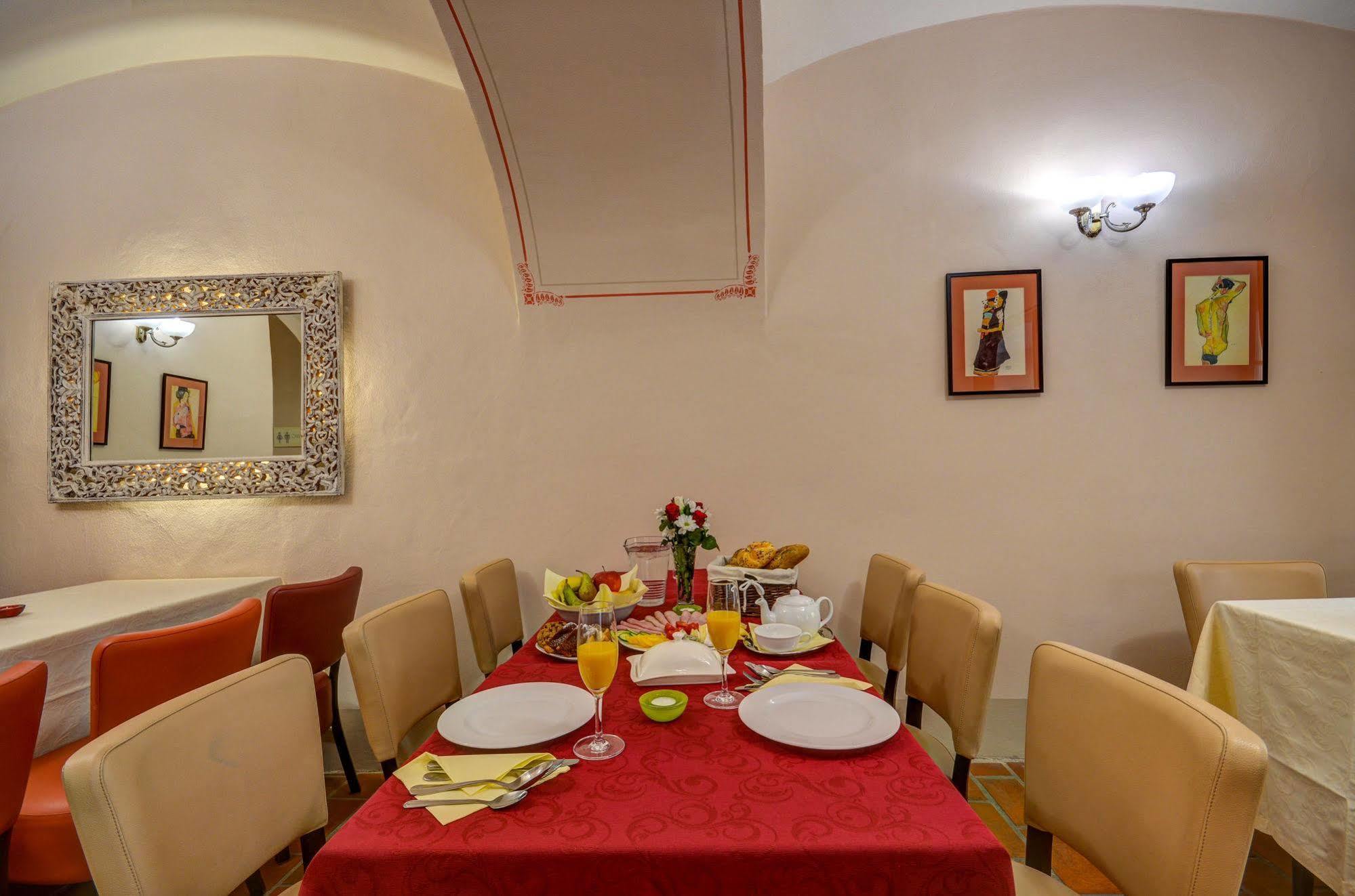 Hotel Edward Kelly Český Krumlov Eksteriør bilde