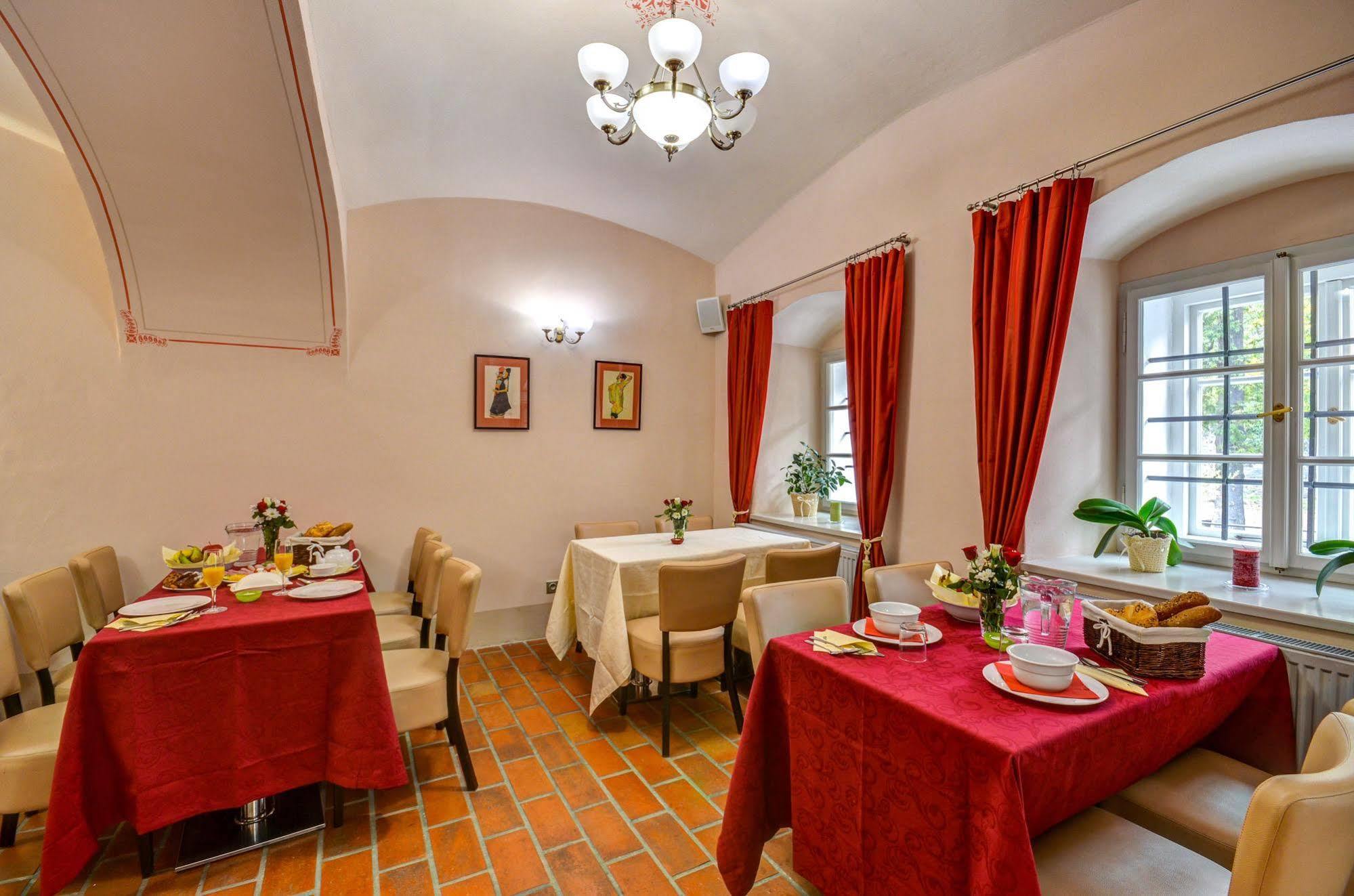 Hotel Edward Kelly Český Krumlov Eksteriør bilde